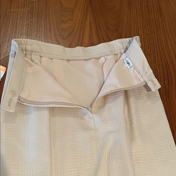 NWT Saville Suit Skirt & Blazer Classic Business Style Beige/Cream 6P Vintage - Picture 16 of 16